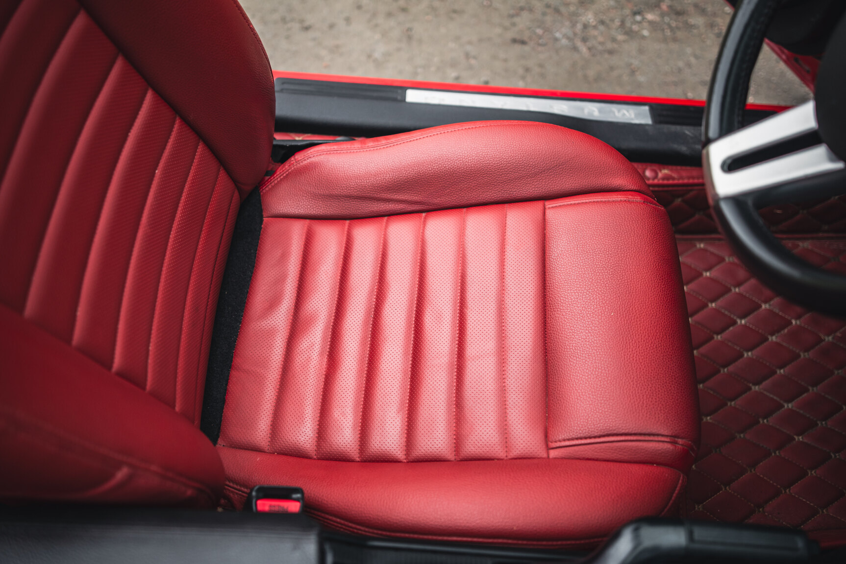 Interior image of 2009 Ford Mustang V8 GT Convertible