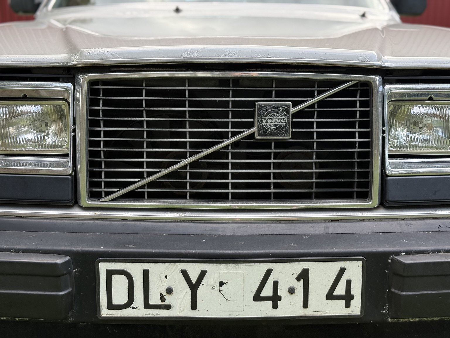 Exterior image of 1979 Volvo 262 C 2.8 V6 Automatisk