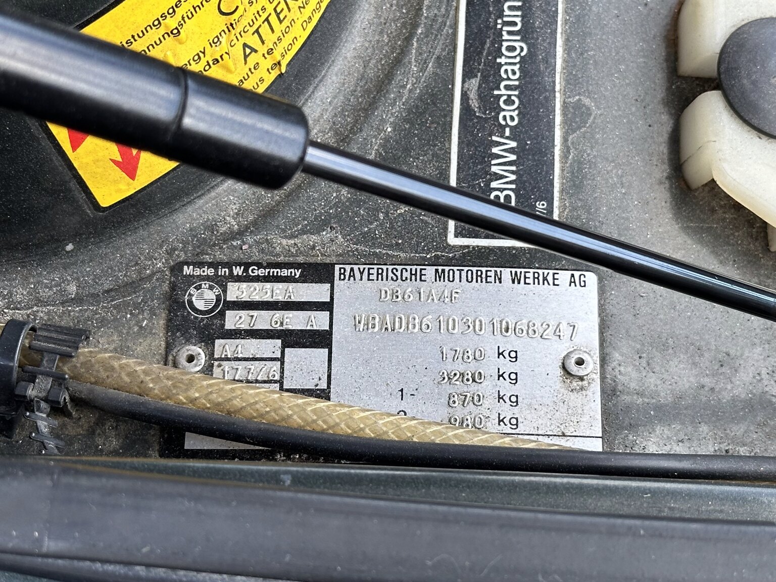 Image of 1985 BMW 525E mechanics