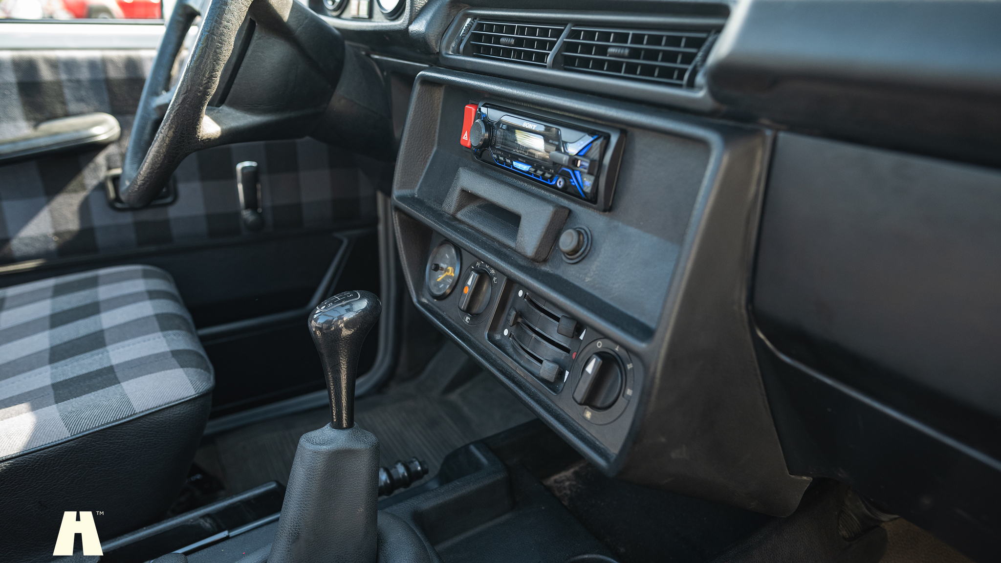 Interiörbild 1985 Mercedes 230GE Cabrio