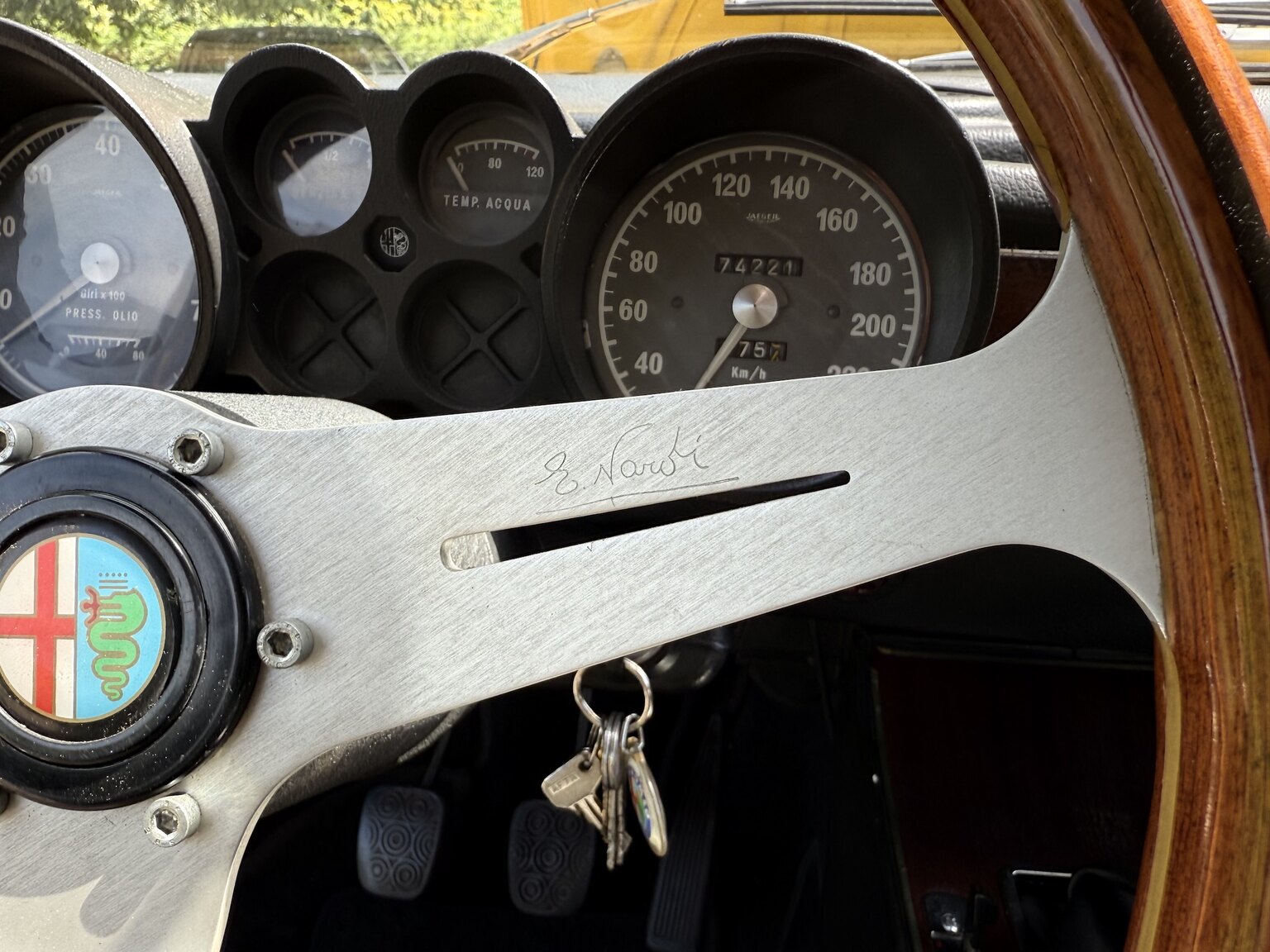 Interior image of 1974 Alfa Romeo GT 1600 Junior