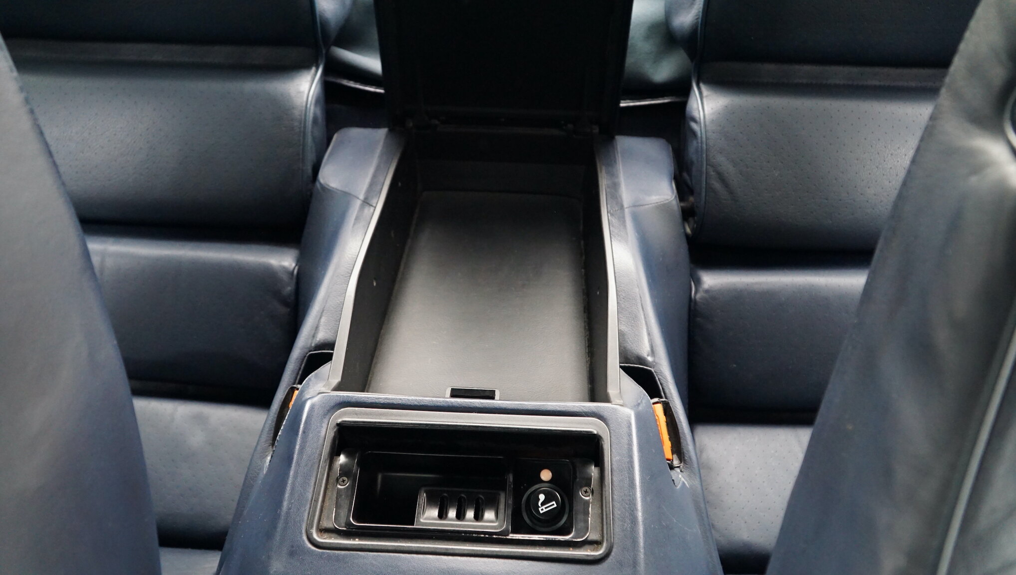 Innenraumfoto von 1983 Porsche 928S (29)