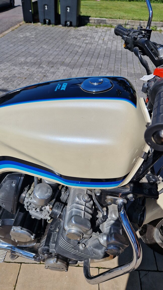 Exterior image of 1982 Honda CBX1000