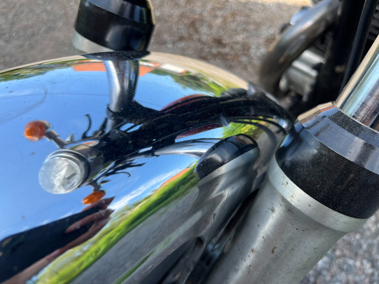 Exterior image of 1979 Yamaha SR500