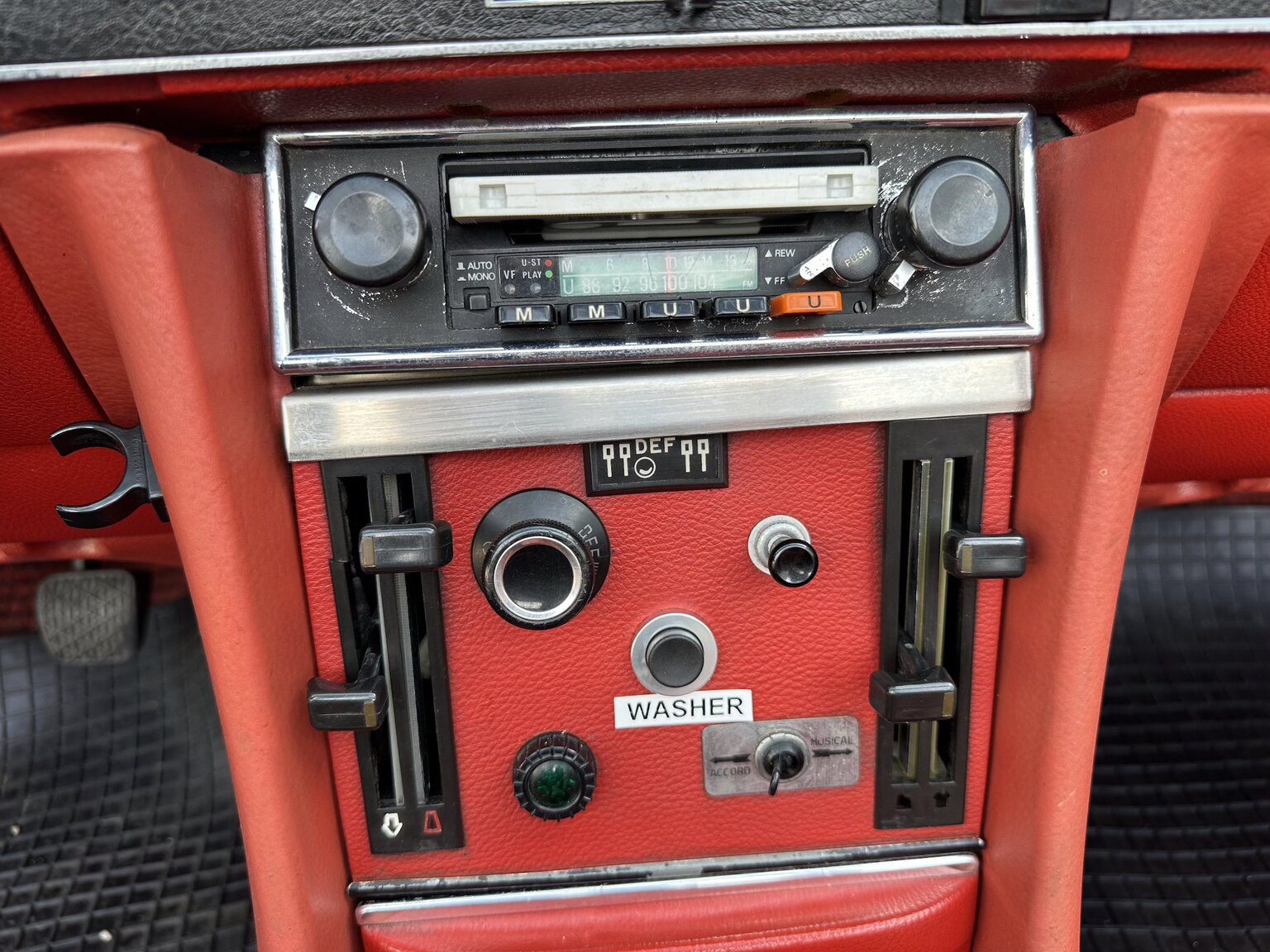 Interiörbild 1972 Mercedes-Benz 350 SL
