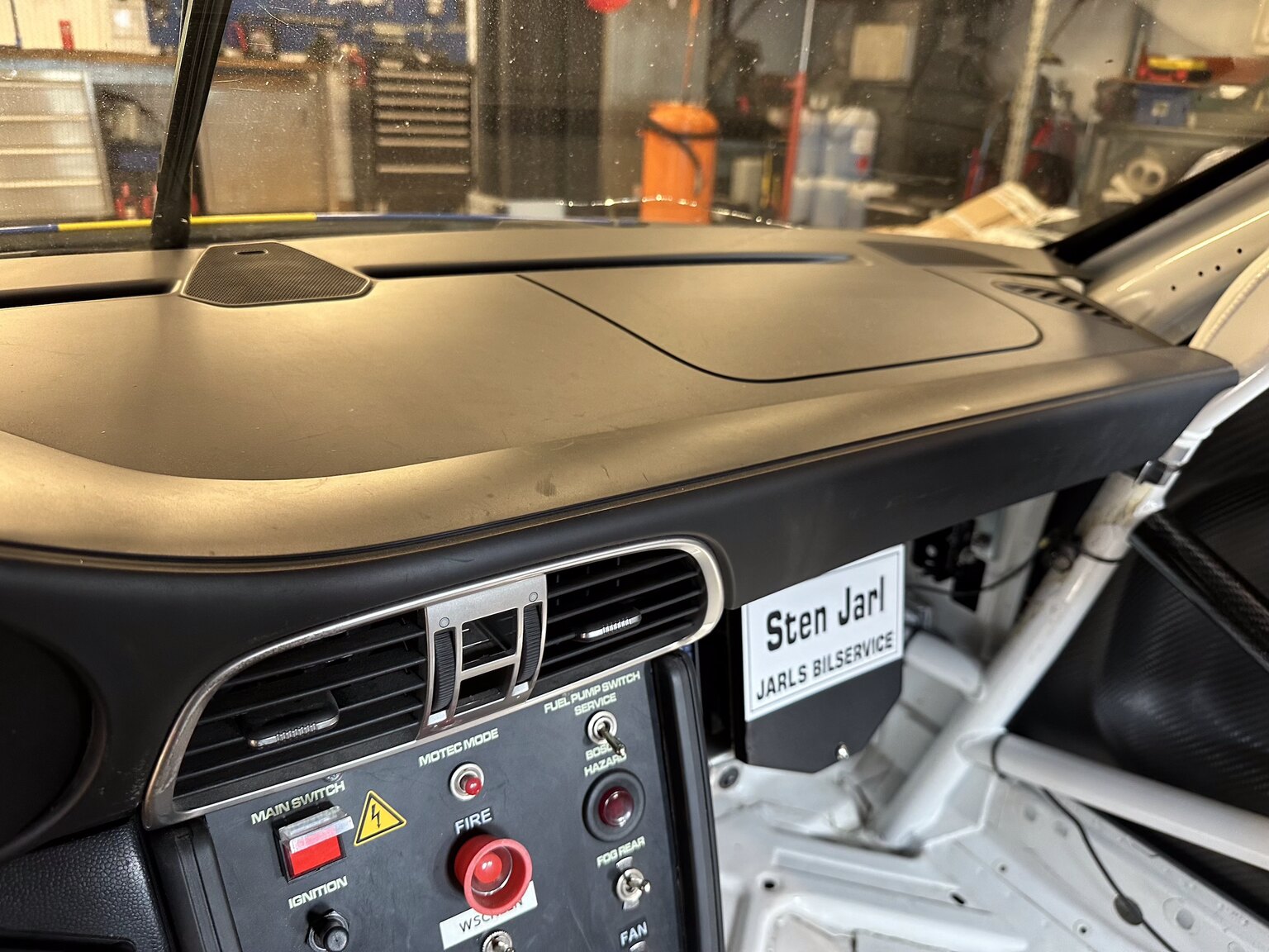 Interior image of Porsche 997 Cup