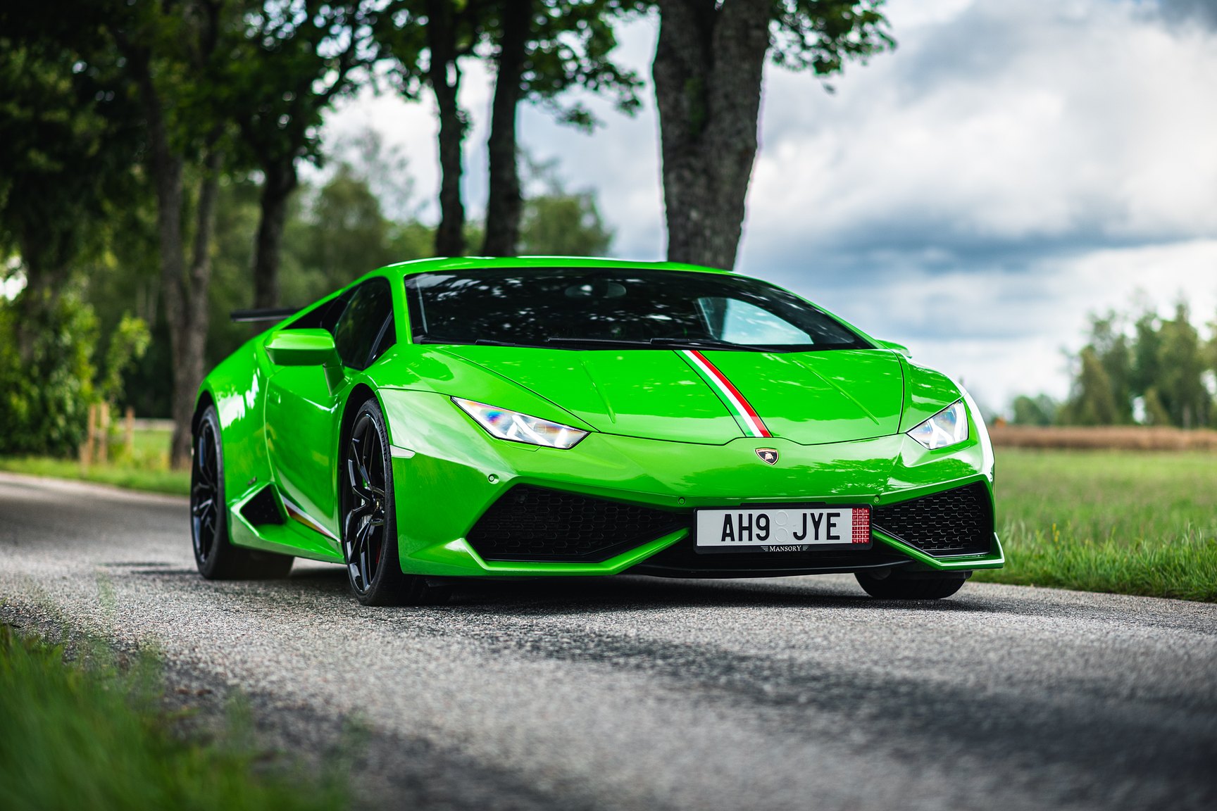 Exterior image of 2016 Lamborghini Huracan LP-610-4