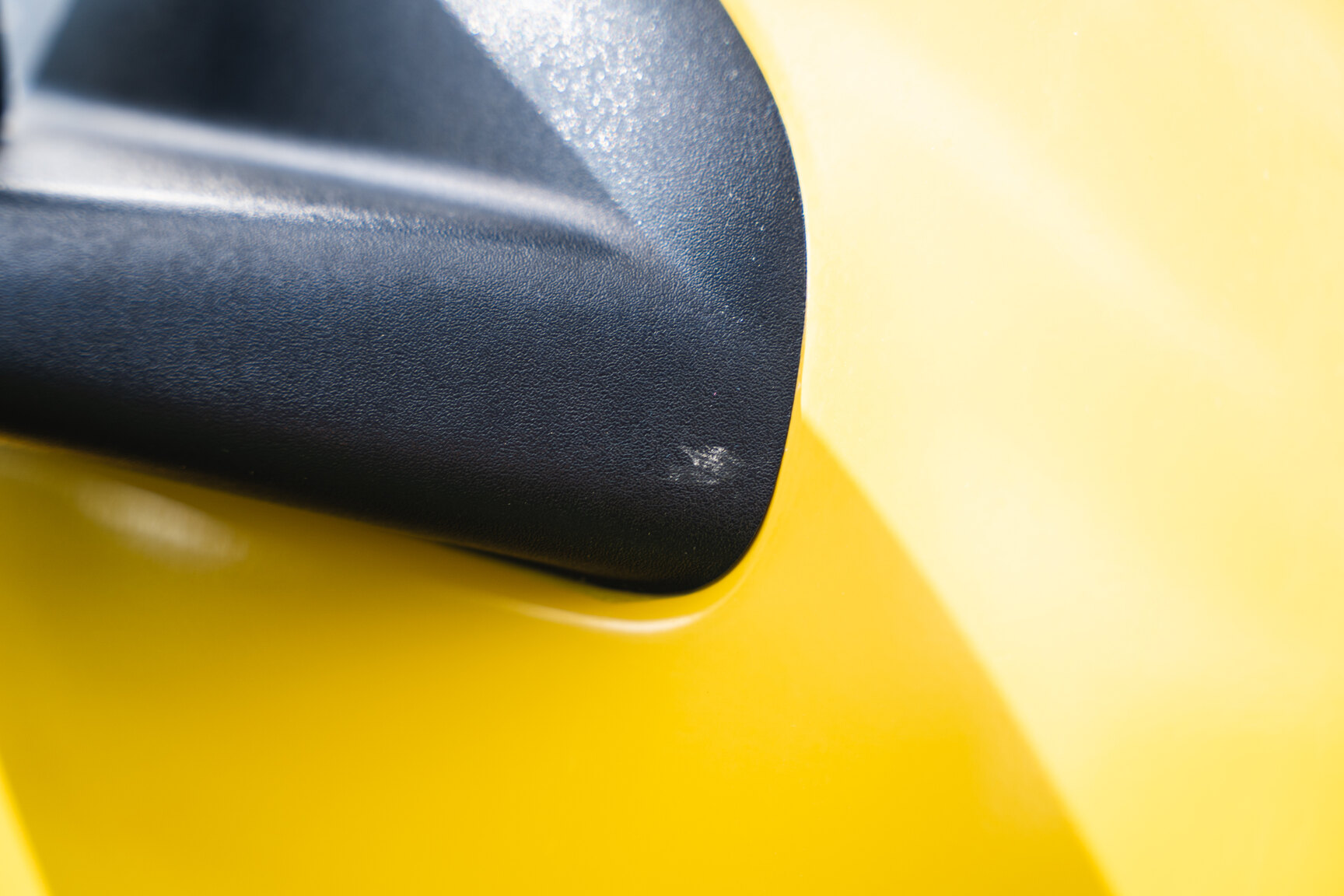 Exteriörbild på 2005 Dodge Ram 1500 Bumble Bee