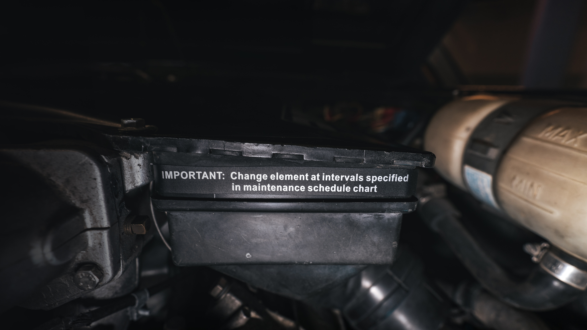 Image of 1981 DMC DeLorean  mechanics
