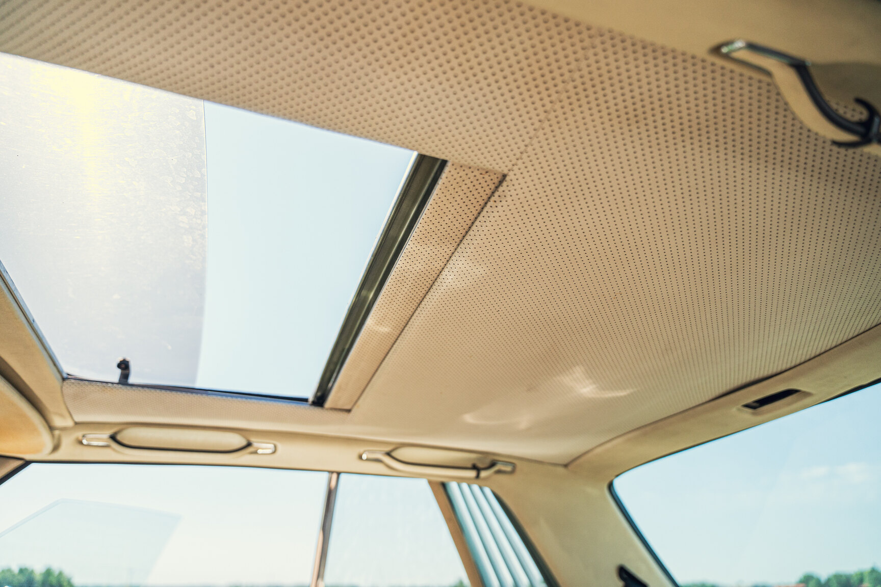 Interiörbild 1976 Mercedes-Benz 450 SLC (48)