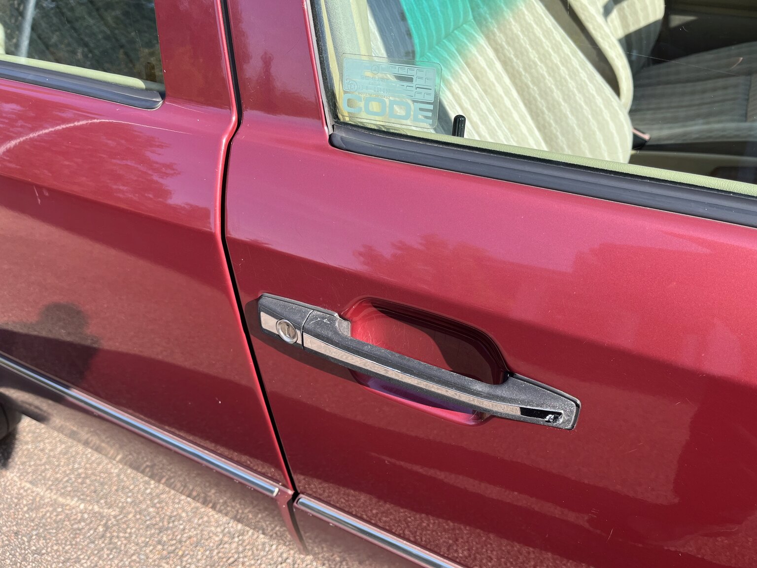 Exterior image of 1990 Mercedes-Benz 230 E