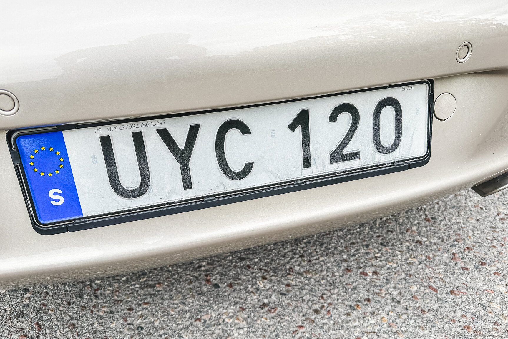 Exterior image of 2004 Porsche 911 Carrera 4