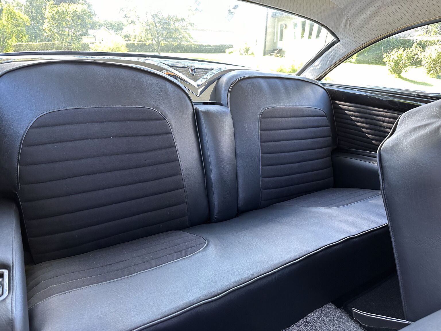 Interiörbild 1955 Ford Fairlane Crown Victoria