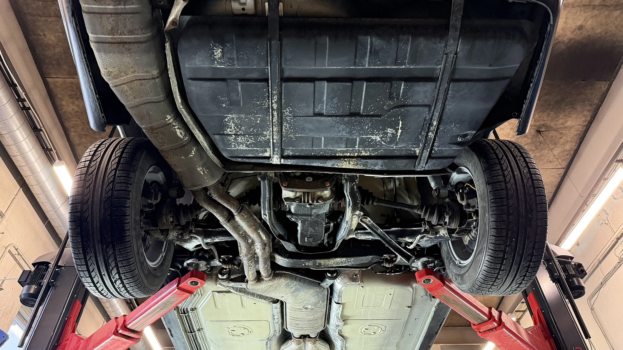 Image of 1988 BMW 535i - NO RESERVE mechanics (50)