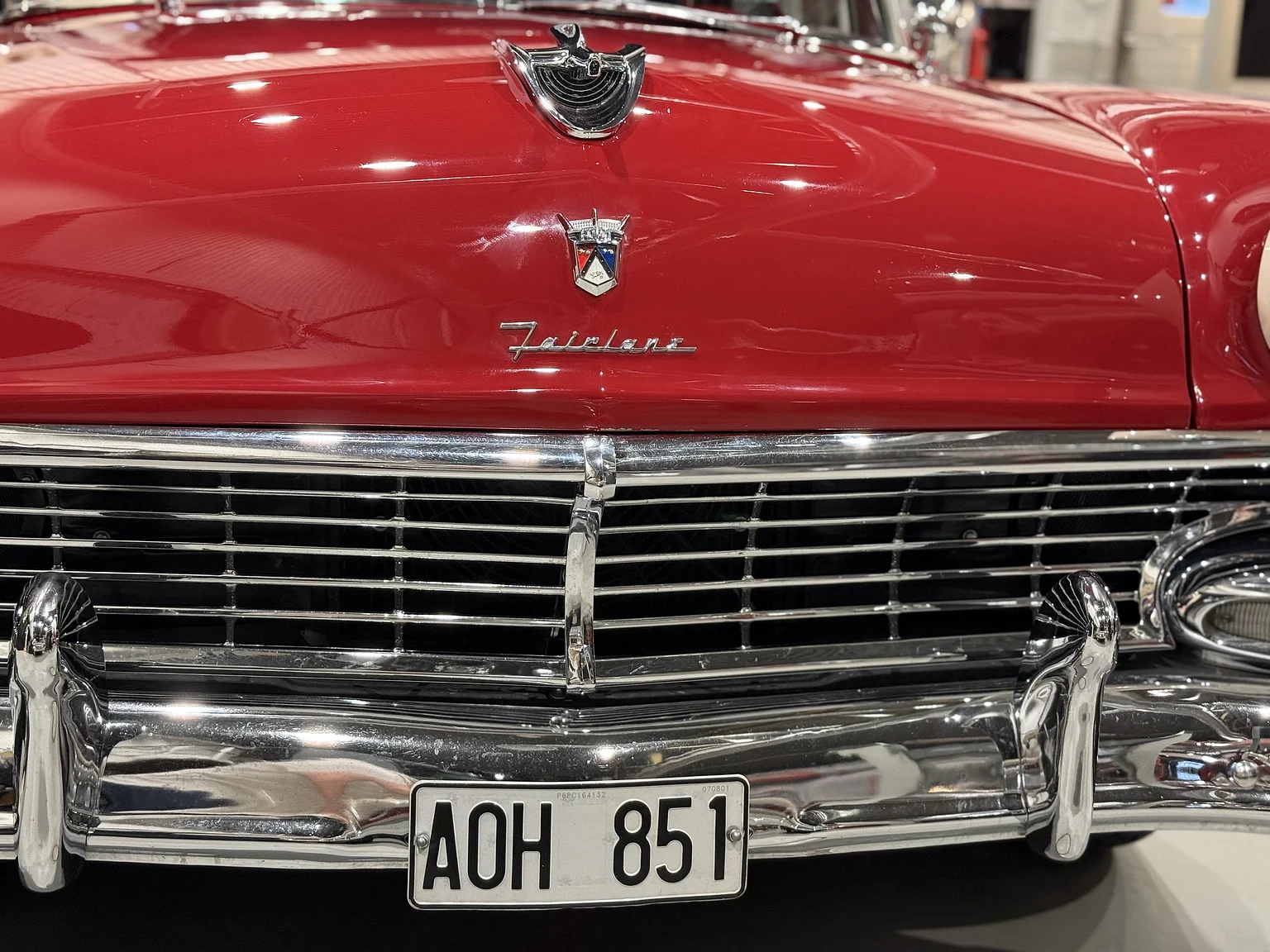 Aussenfoto 1956 Ford Fairlane Sunliner V8 5.1 (52)