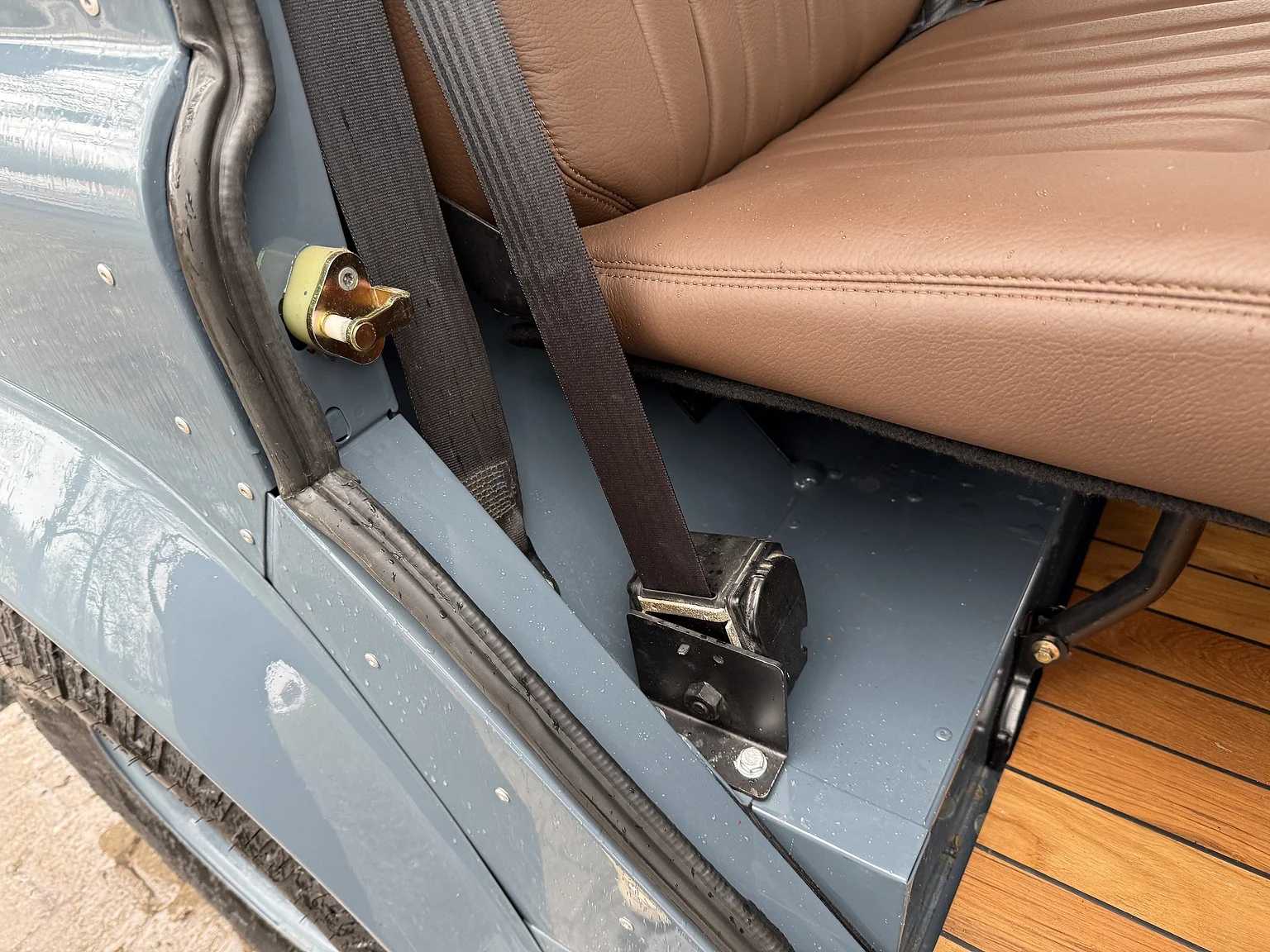 Interiörbild 2000 Land Rover Defender 110 C (53)