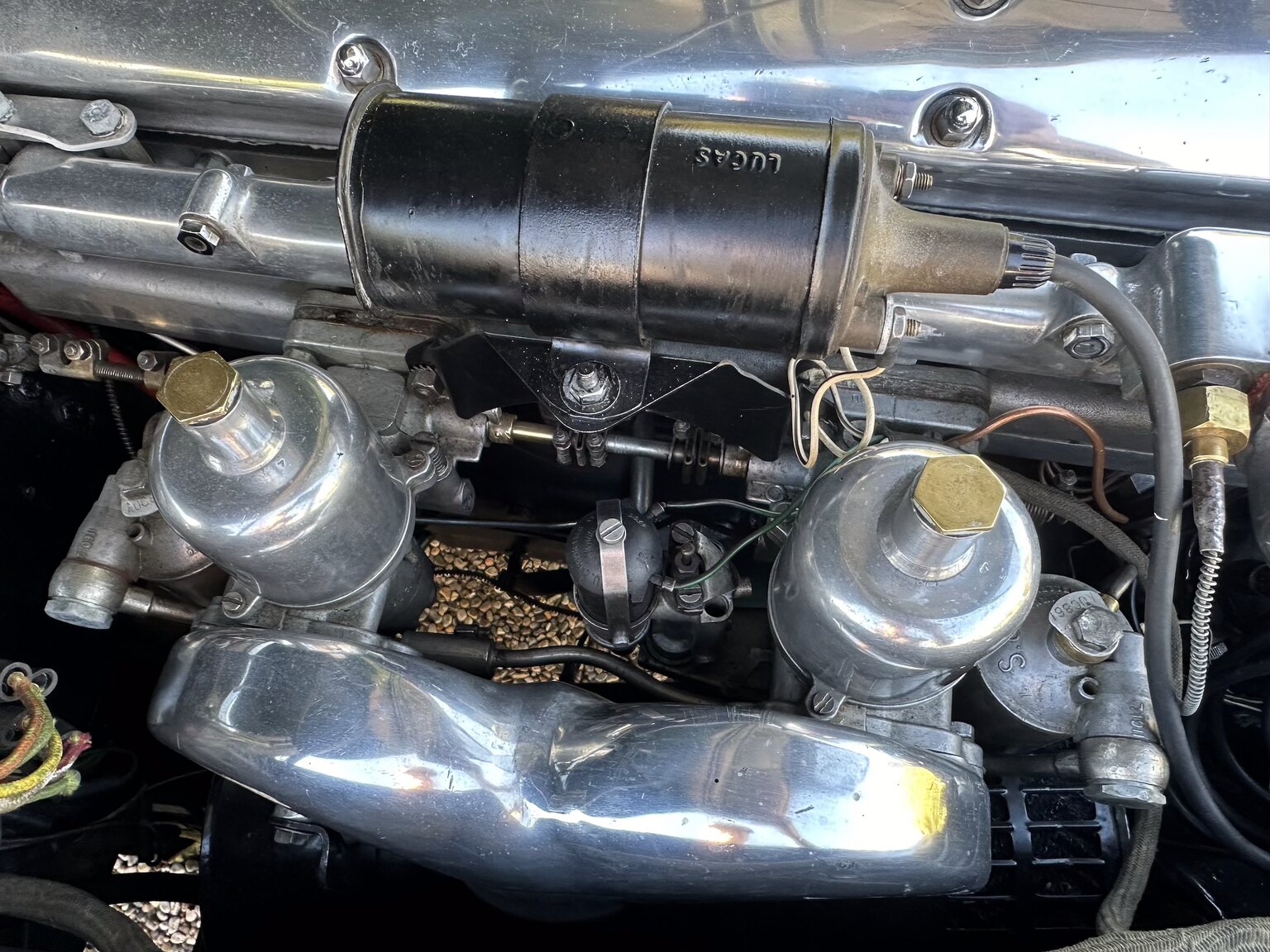 Image of 1958 Jaguar XK150 mechanics