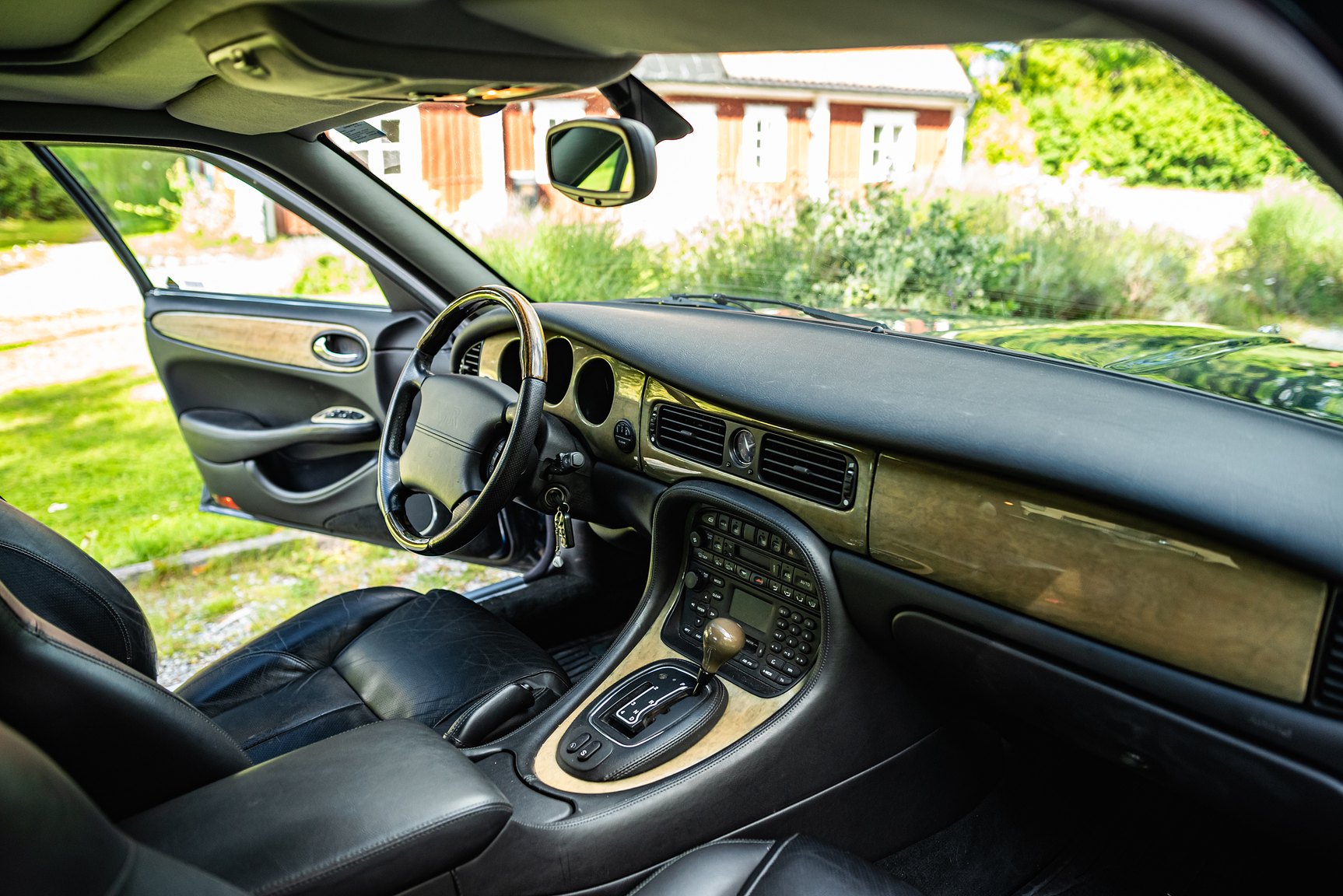 Interiörbild 2001 Jaguar XJR