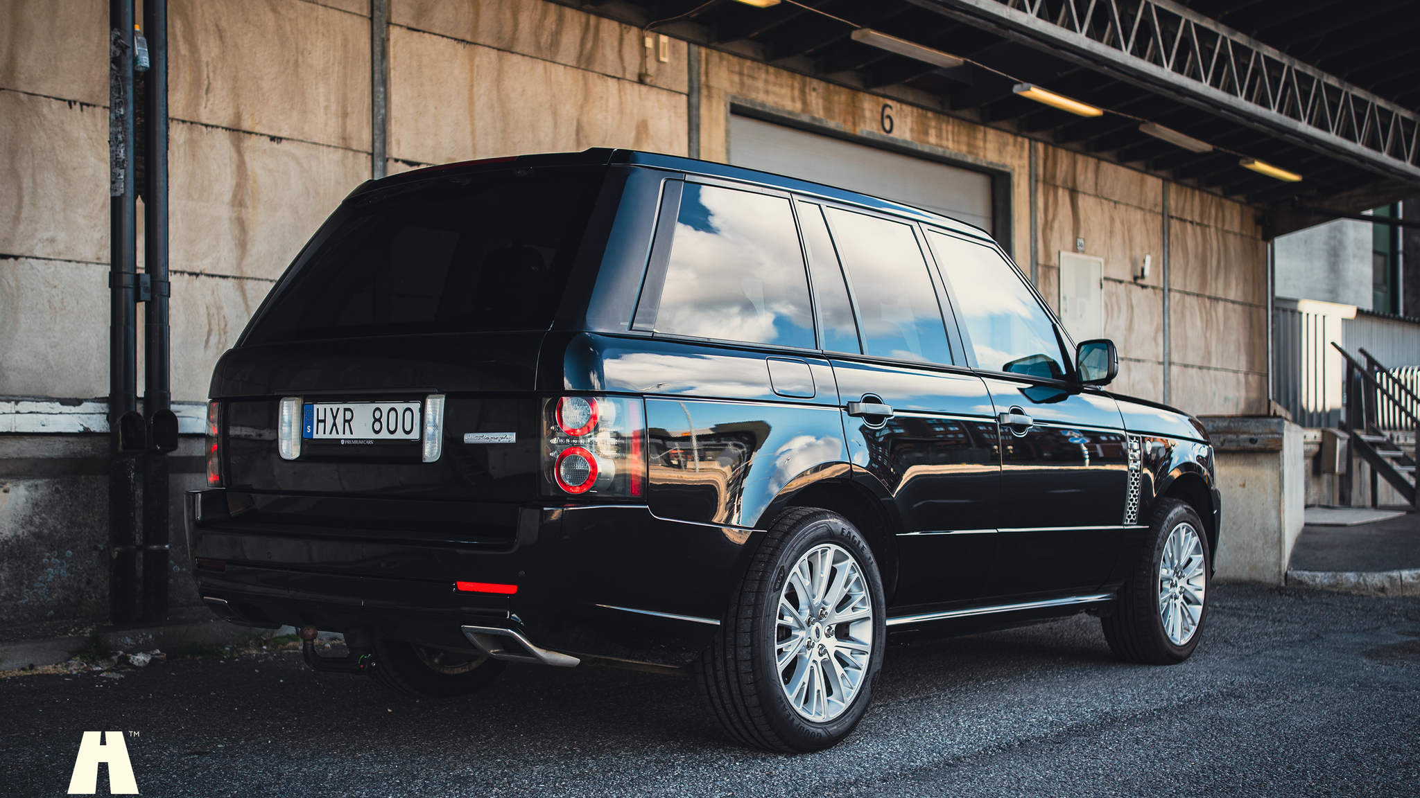 Exteriörbild på 2011 Range Rover TDV8 Autobiography  (10)