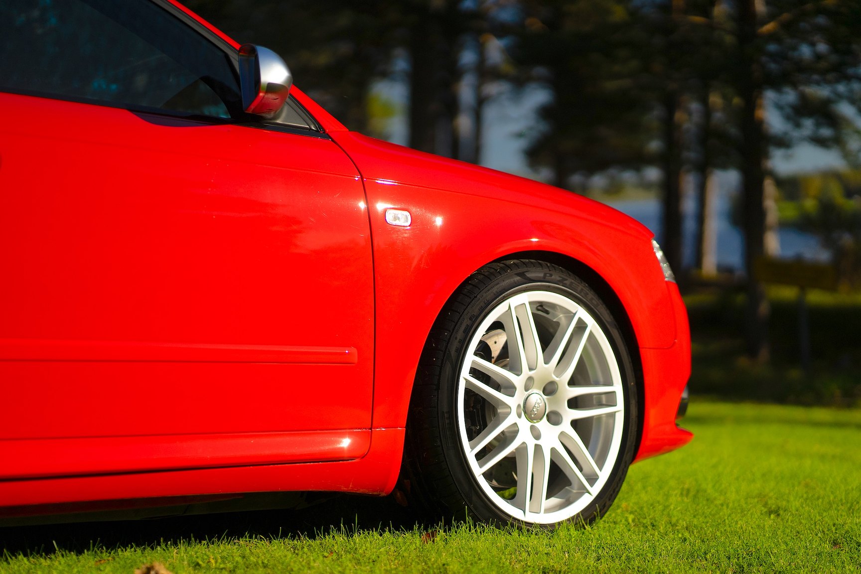 Exterior image of 2007 Audi  S4 quattro 4.2 V8 manuell