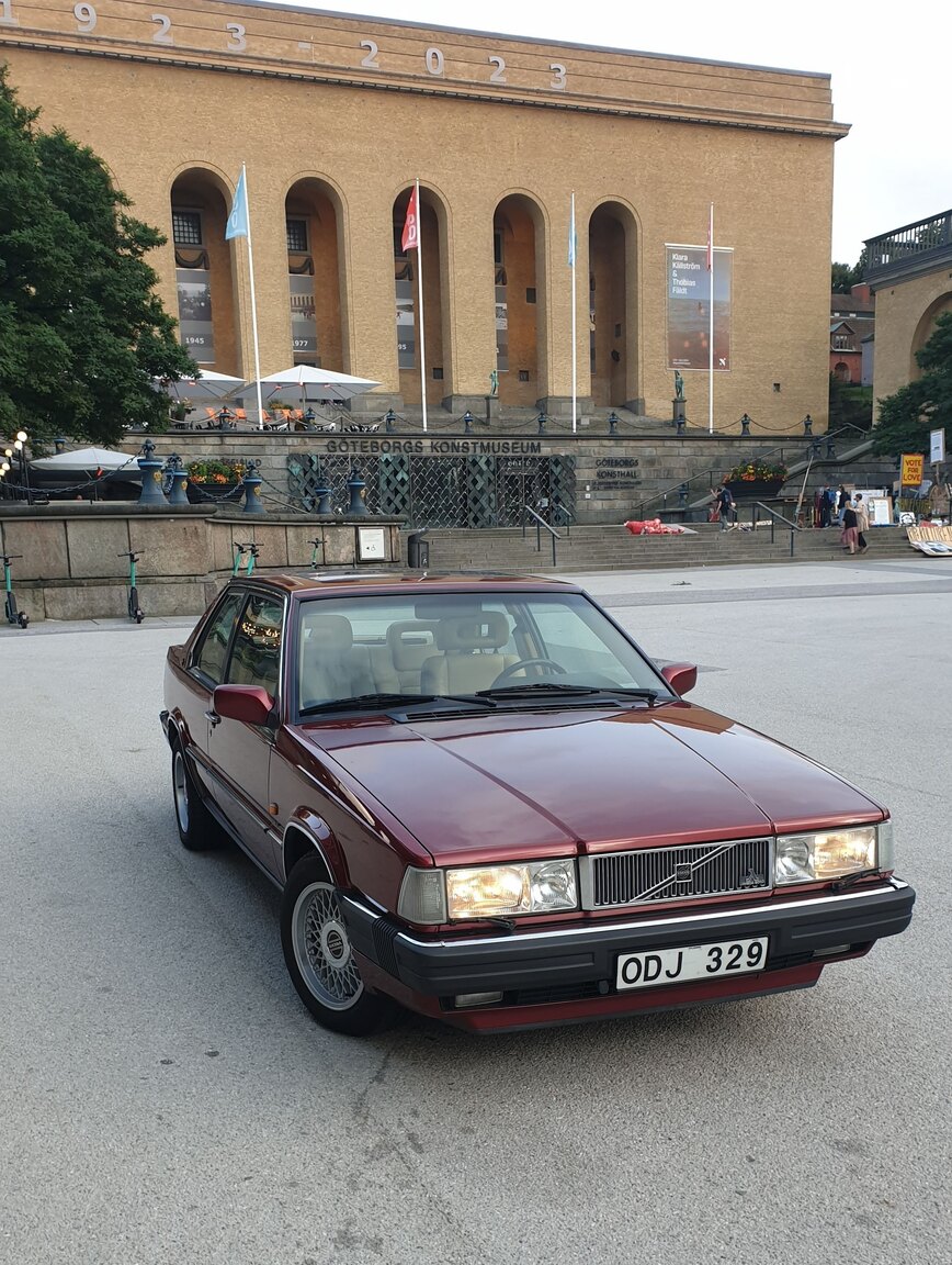 Aussenfoto 1990 Volvo 780 Bertone