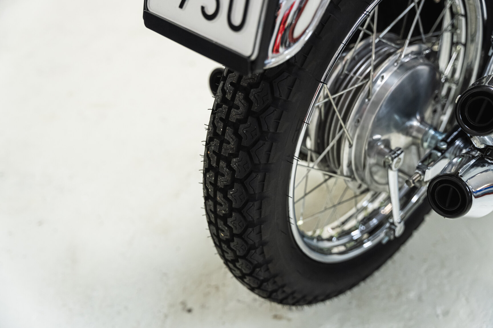Exterior image of Honda CB750 Sandcast