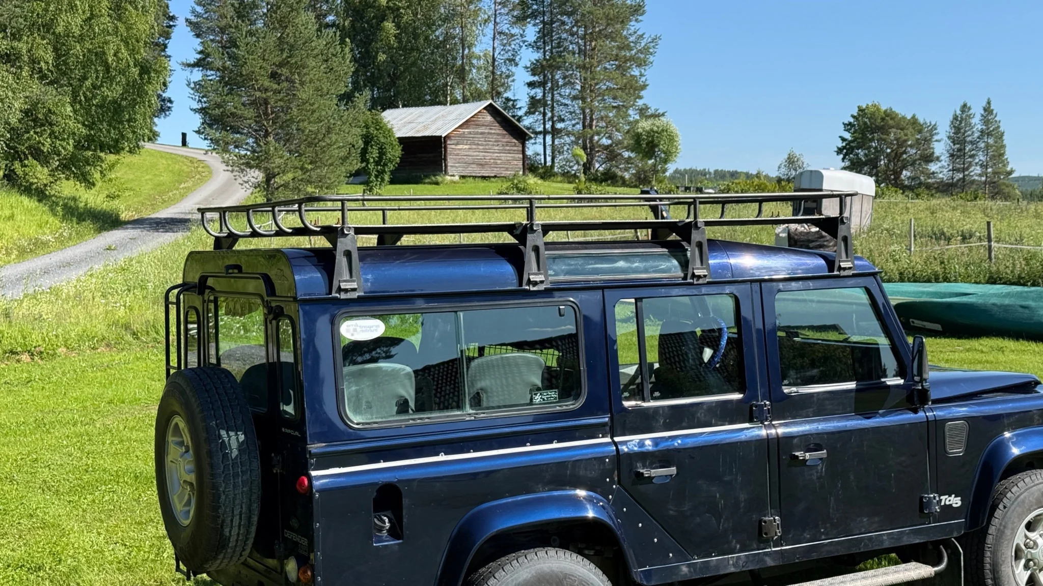 Aussenfoto 2002 Land Rover Defender 110 Kombi Td5 (28)