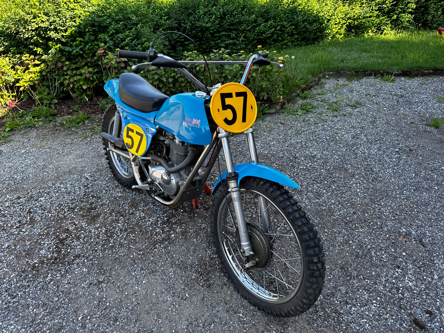 Aussenfoto 1971 BSA Rickman Métisse 500