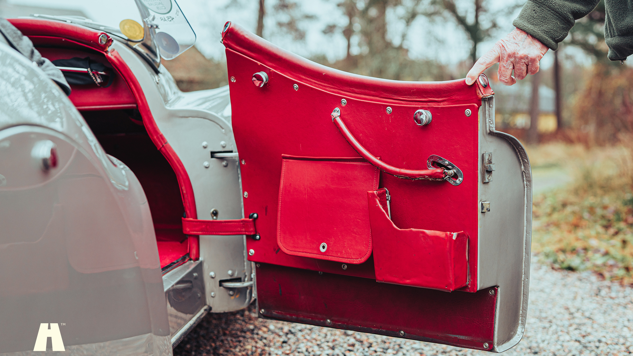 Interior image of 1951 Jaguar XK120