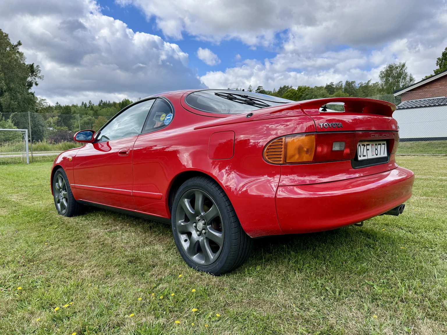 Exteriörbild på 1990 Toyota Celica (8)