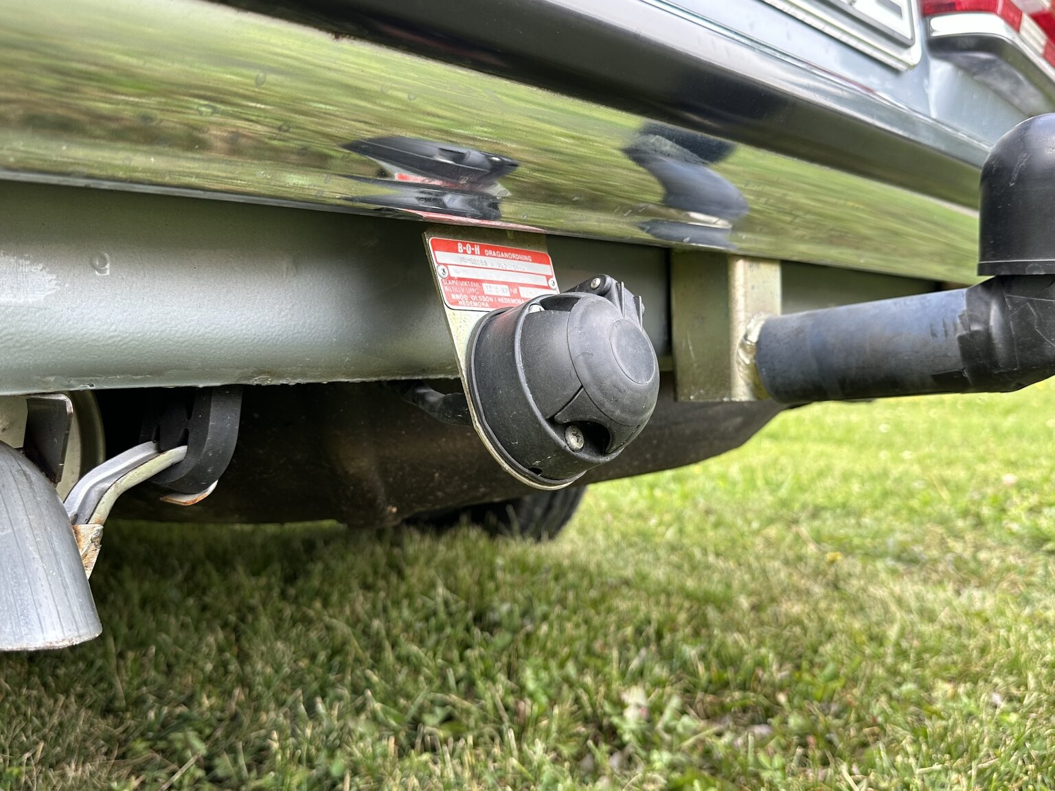 Exteriörbild på 1984 Mercedes-Benz 230 CE