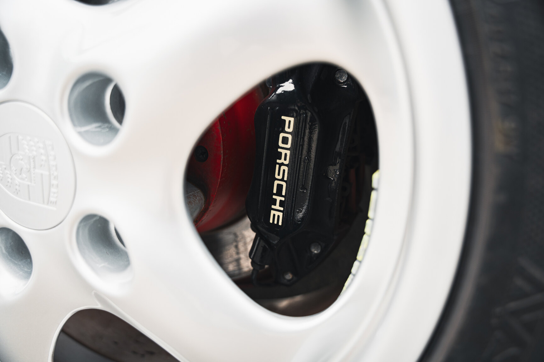Aussenfoto 1990 Porsche 944 Turbo