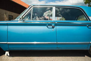 Exterior image of 1963 Mercury Monterey Custom 4-door