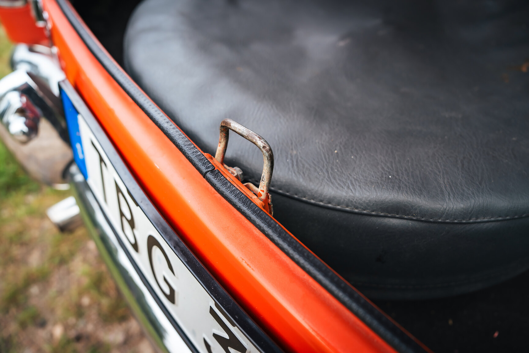 Interior image of 1973 MG MGB Roadster (48)