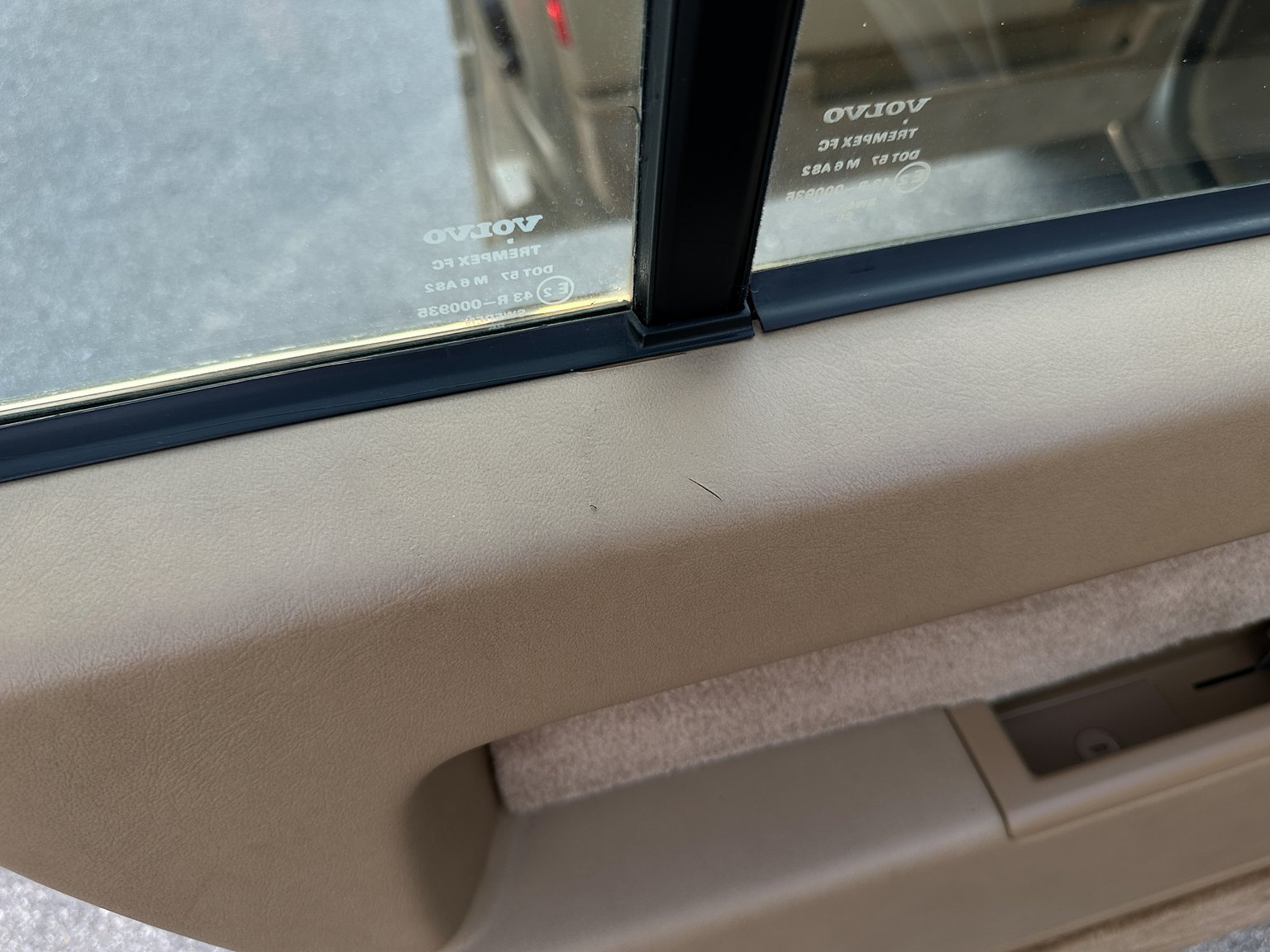 Innenraumfoto von 1986 Volvo 760 GLE 2.8 V6 Automatisk