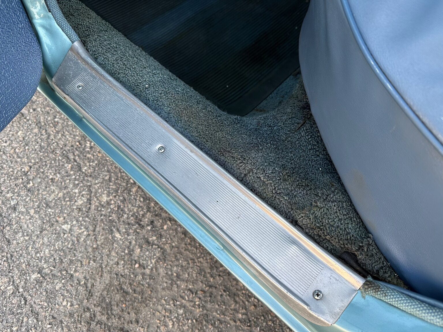 Innenraumfoto von 1963 Chevrolet Impala Sedan (24)