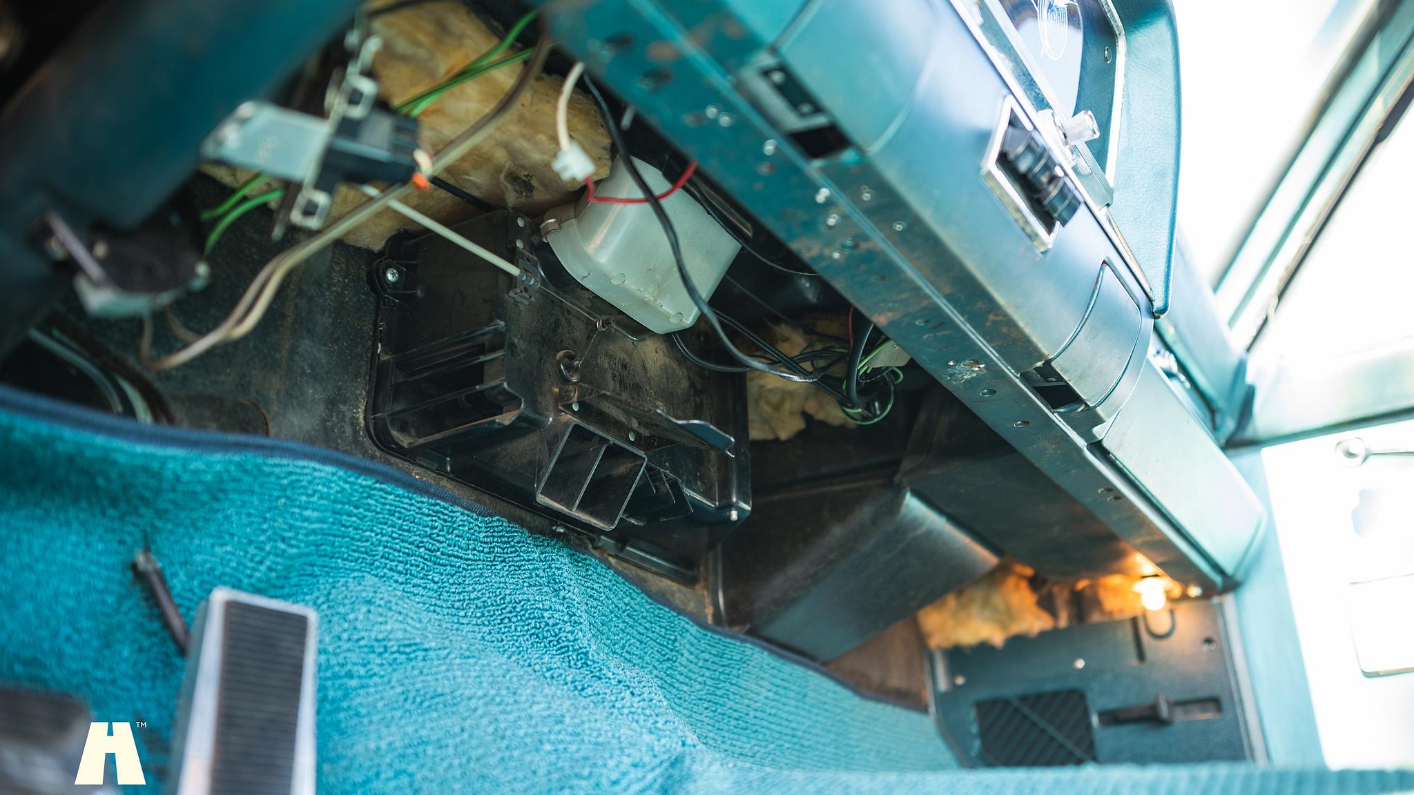 Interiörbild 1965 AMC Rambler Marlin 327 CUI 5.4 V8 (68)