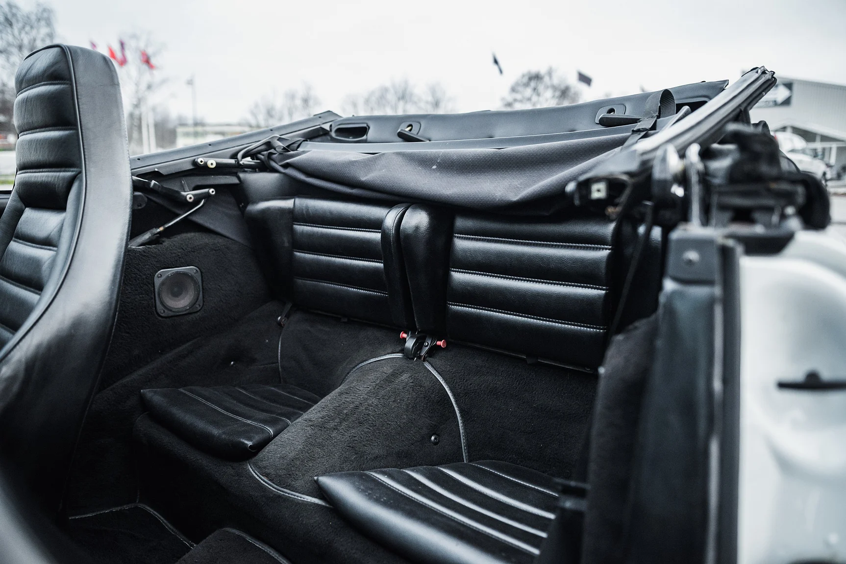 Innenraumfoto von 1983 Porsche 911 SC (49)