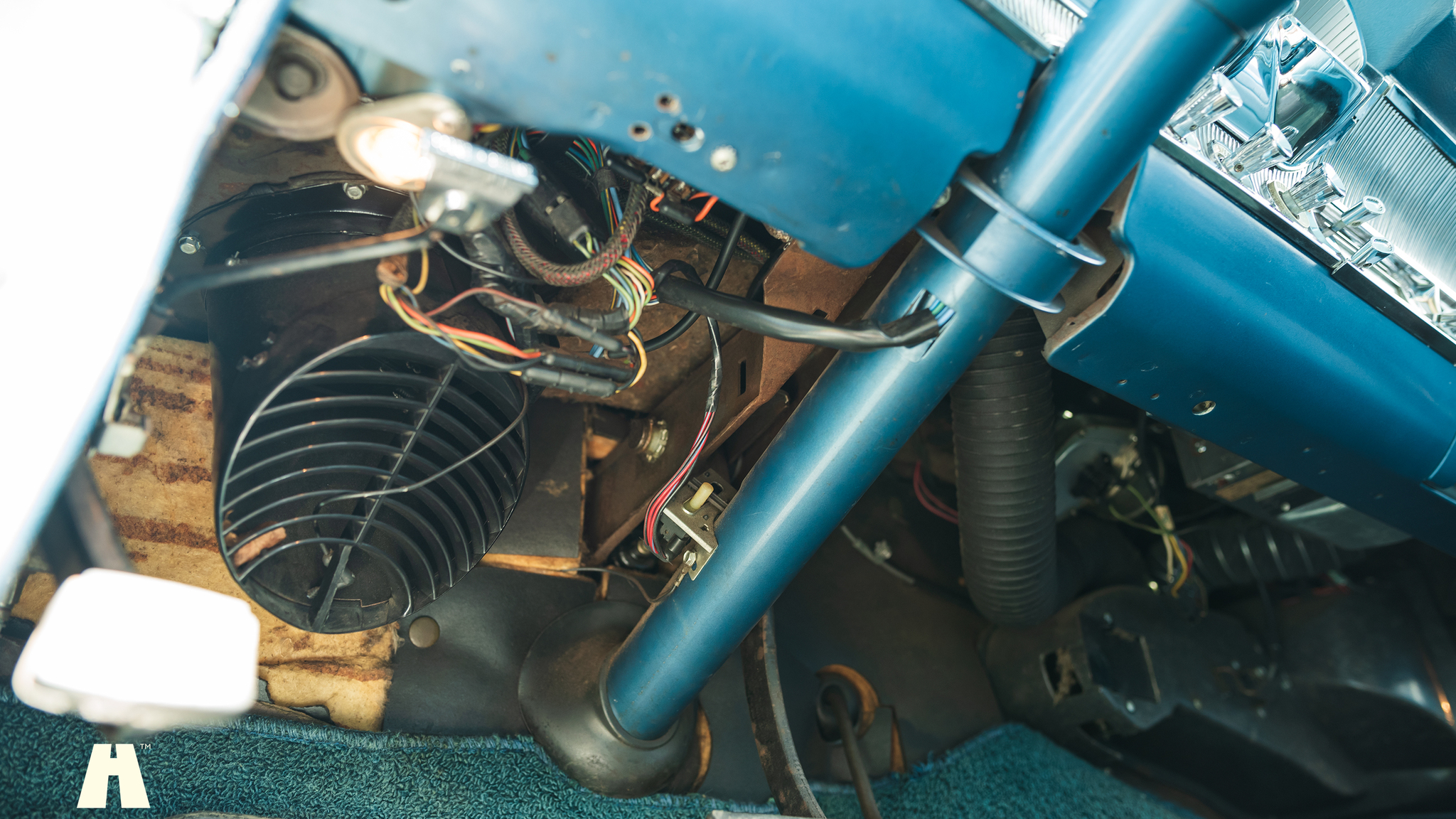 Interior image of 1963 Mercury Monterey Custom 4-door (26)