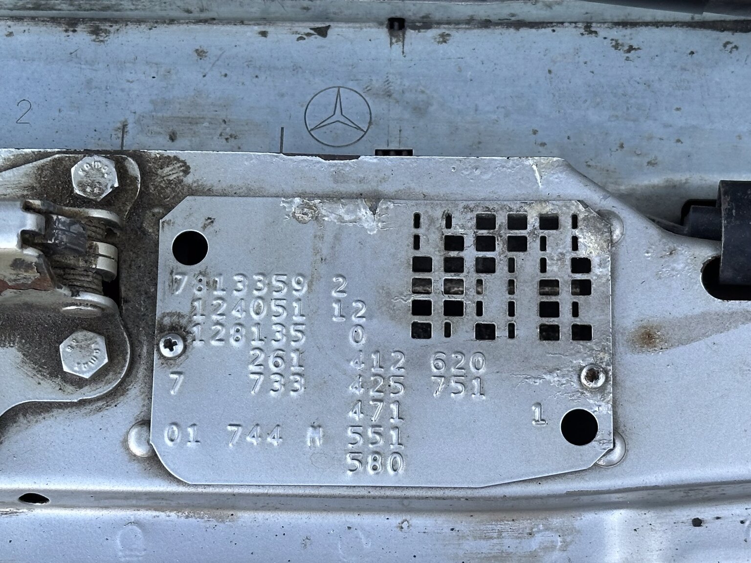 1992 Mercedes-Benz 300 CE-24, Mekanik