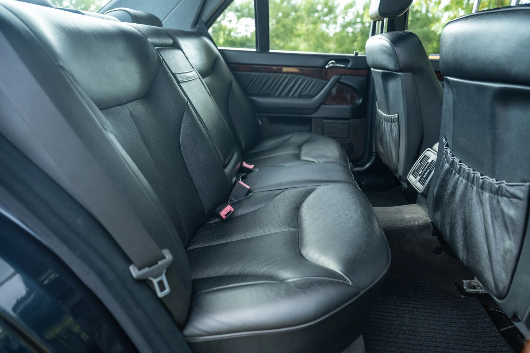Innenraumfoto von 1998 Mercedes-Benz S 500 (22)