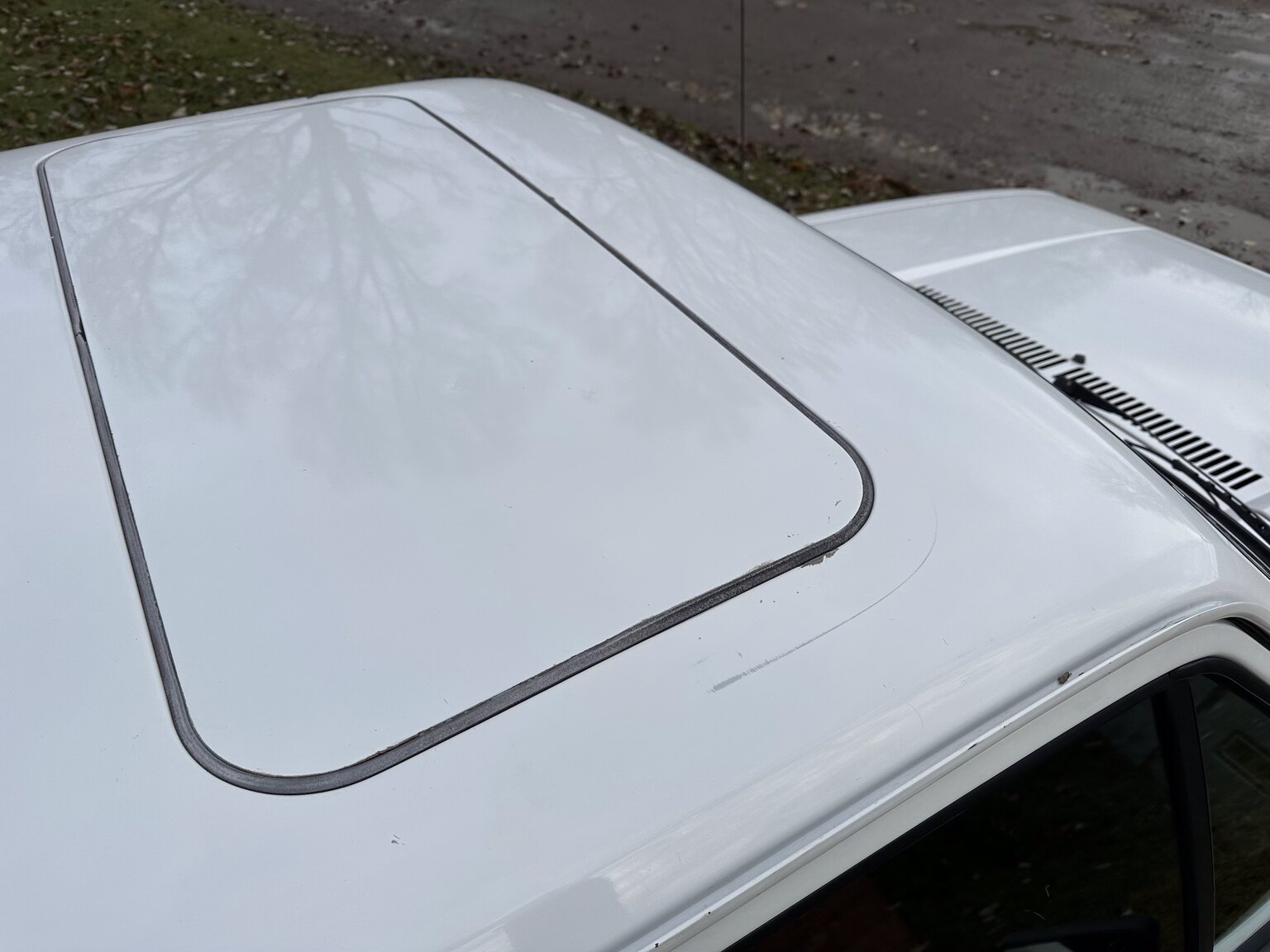 Exteriörbild på 1984 Volkswagen Golf GTI Special
