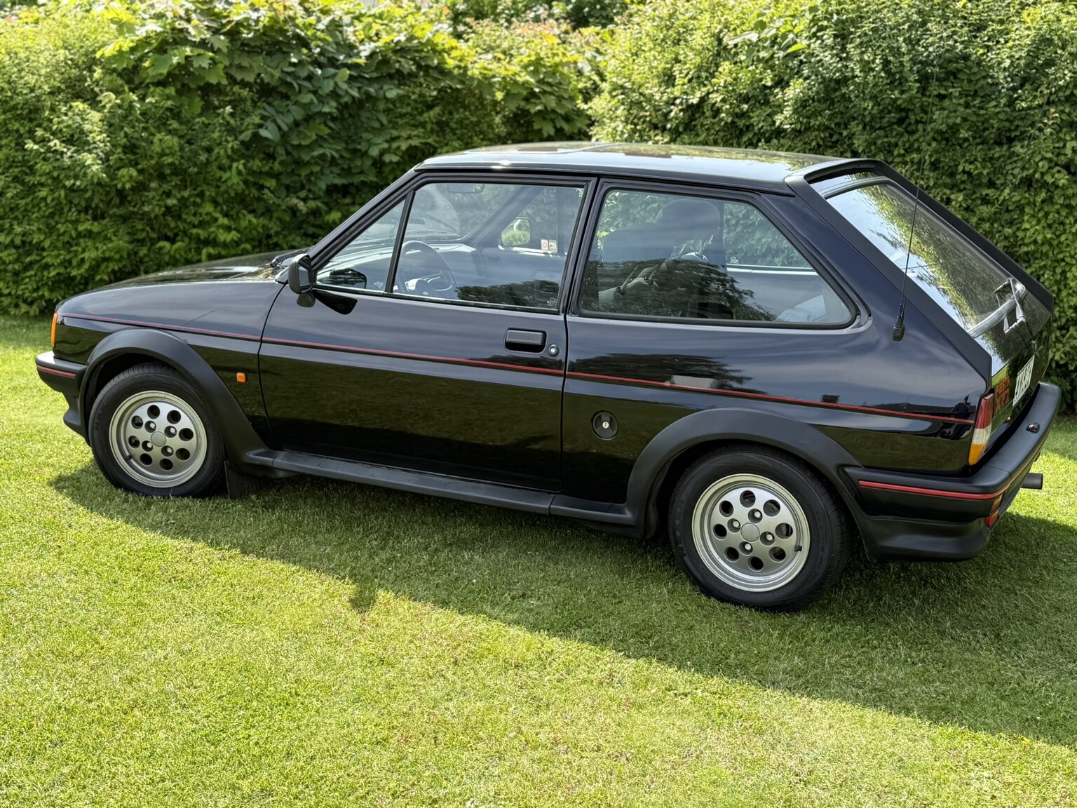 Exterior image of 1988 Ford Fiesta XR2