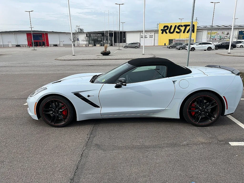 Bild von 2018 Chevrolet Corvette (1)
