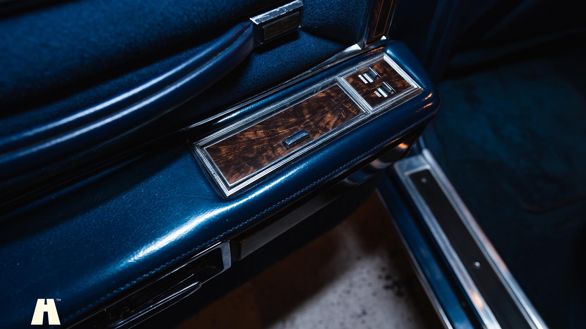 Interiörbild 1979 Lincoln Continental (13)