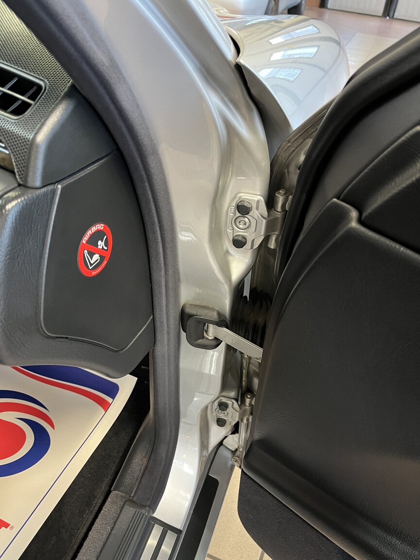 Interior image of 1998 Mercedes-Benz E55 AMG