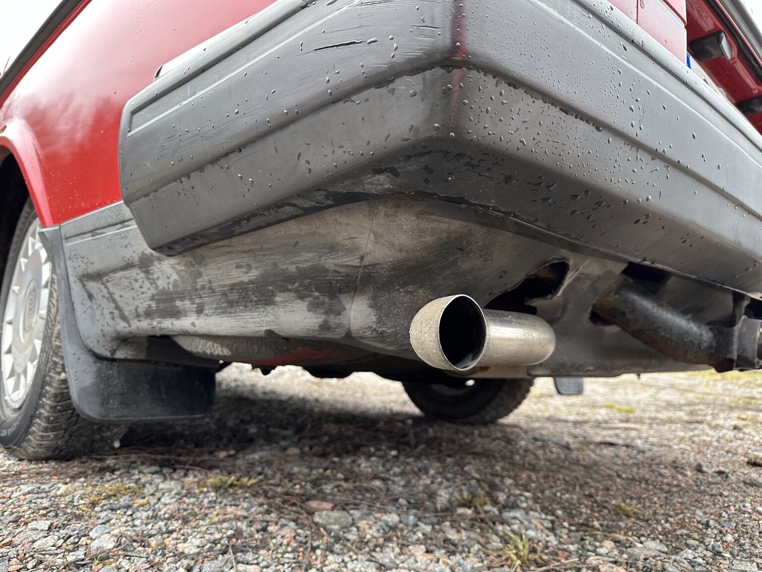 Aussenfoto 1990 Volvo 240