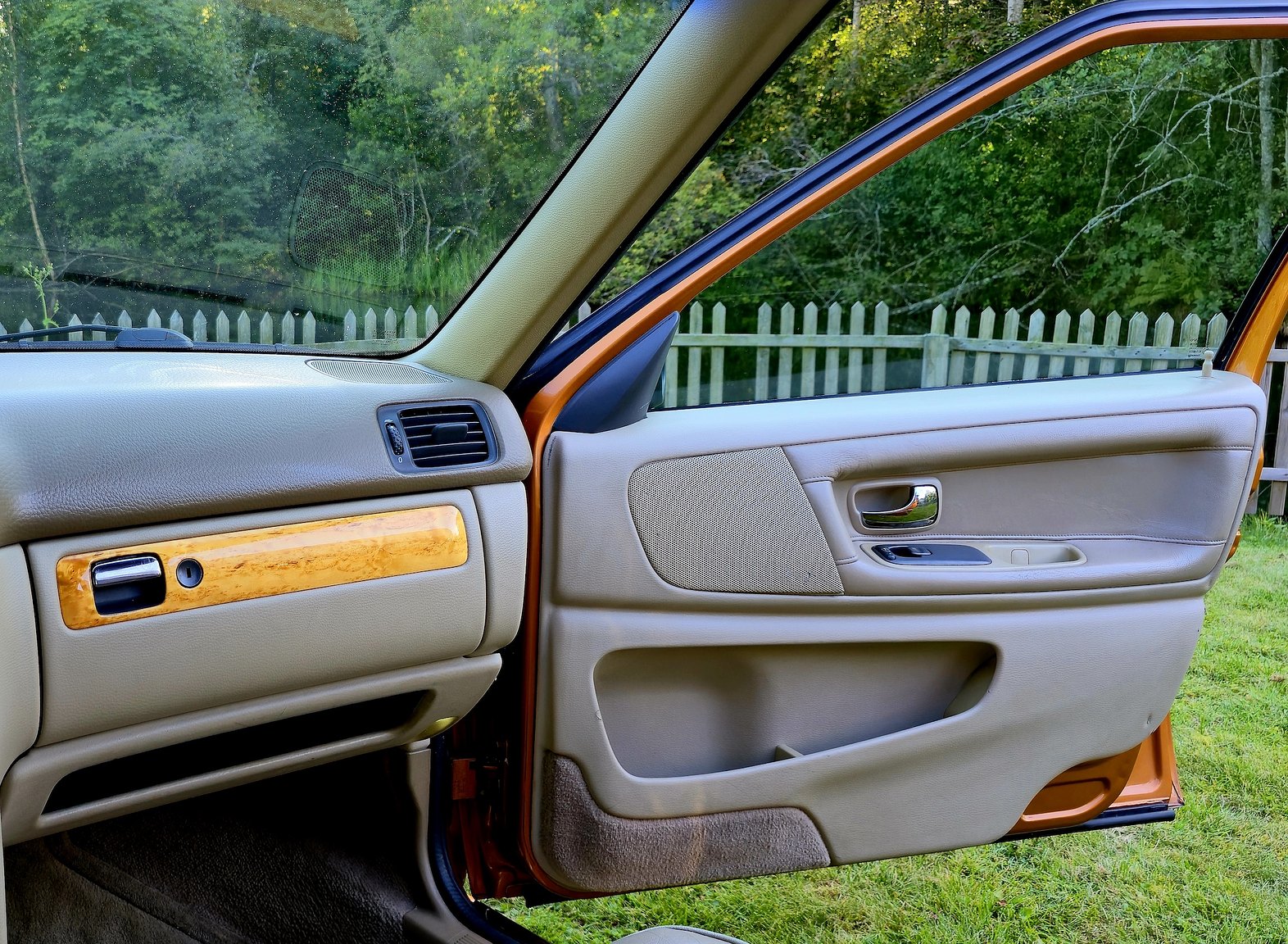 Interior image of 1998 Volvo V70 R 2.3 T Automatisk