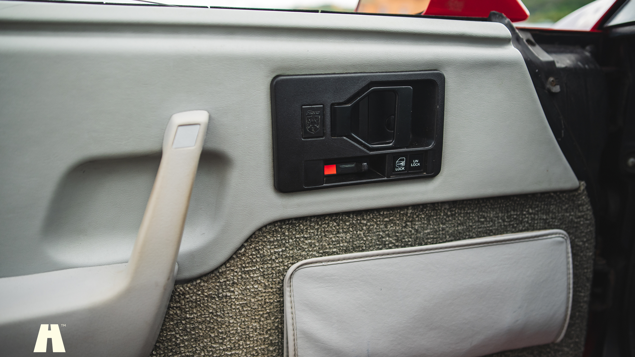 Interiörbild 1985 Pontiac Fiero GT (12)