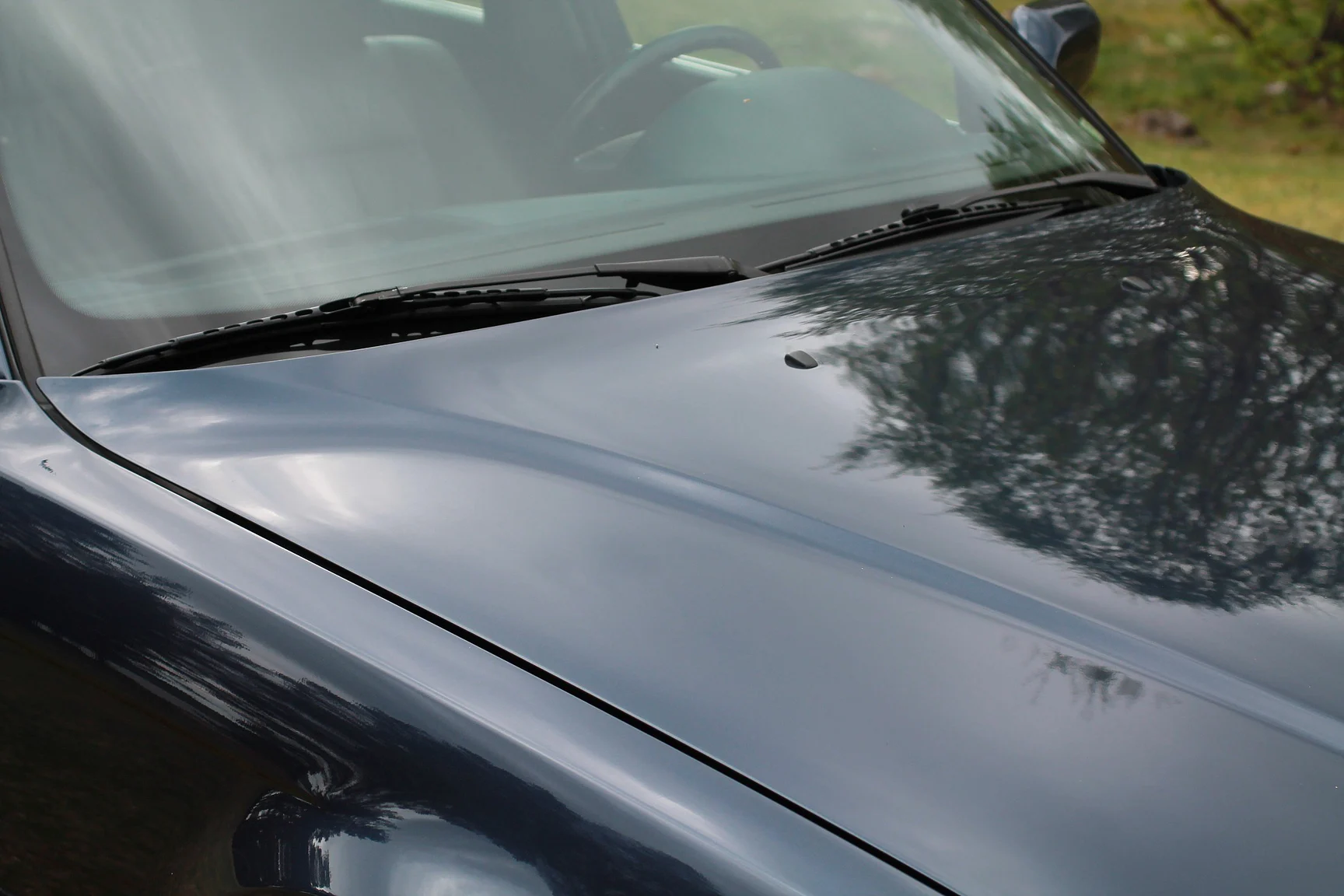 Exterior image of 1989 BMW 750iA (74)